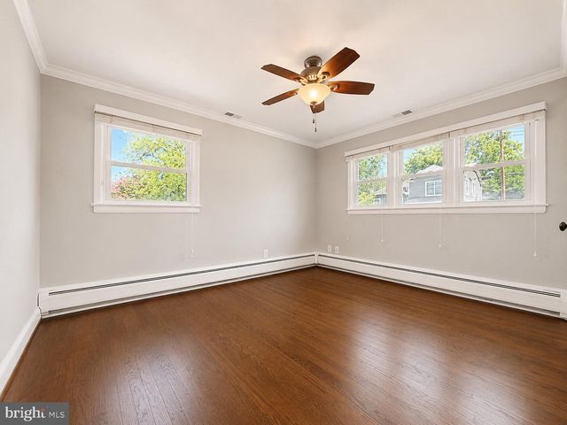 2512 N KENILWORTH ST, Arlington, VA 22207