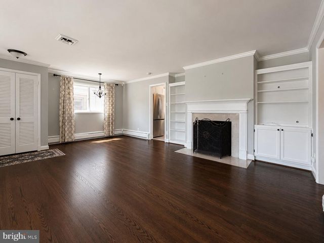 2512 N KENILWORTH ST, Arlington, VA 22207