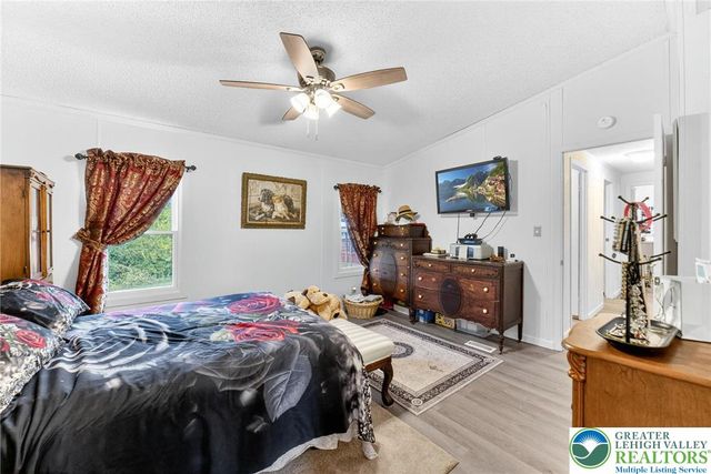 5186 Stone Terrace, Whitehall Twp, PA 18052