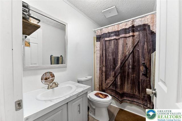 5186 Stone Terrace, Whitehall Twp, PA 18052