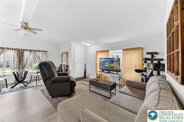 5186 Stone Terrace, Whitehall Twp, PA 18052