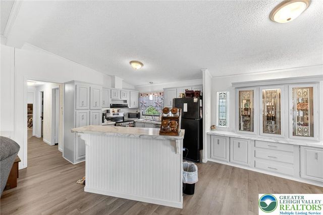 5186 Stone Terrace, Whitehall Twp, PA 18052