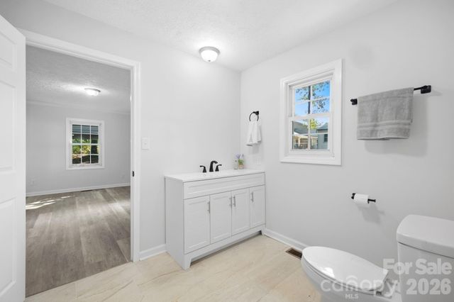 3231 Frazier Drive, Claremont, NC 28610