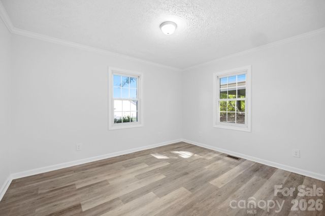 3231 Frazier Drive, Claremont, NC 28610