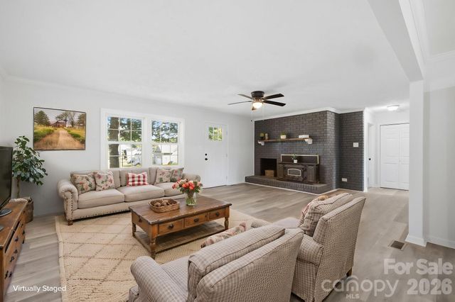 3231 Frazier Drive, Claremont, NC 28610