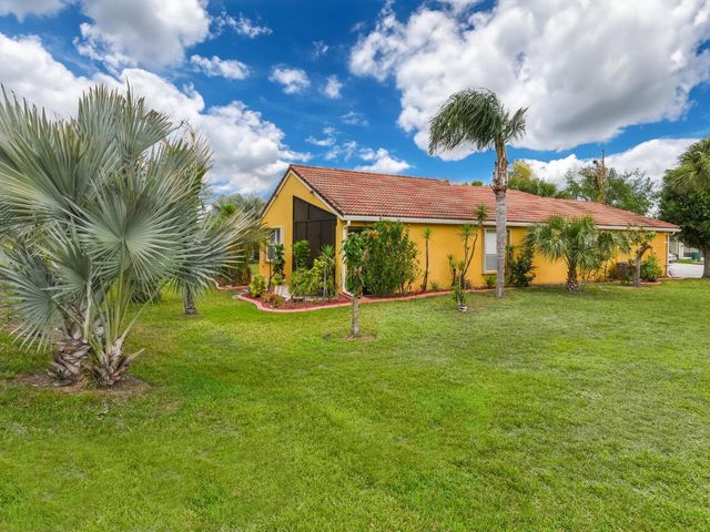 833 NW Rutherford Court NW, Port St. Lucie, Port St Lucie, FL 34983