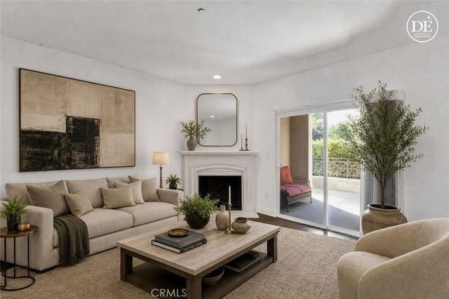 4424 Whitsett Avenue 110, Studio City, CA 91604