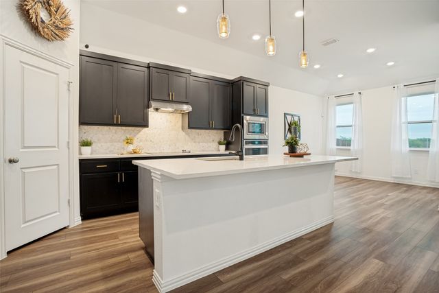 1725 Continental Drive, Princeton, TX 75407