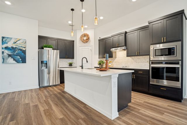 1725 Continental Drive, Princeton, TX 75407