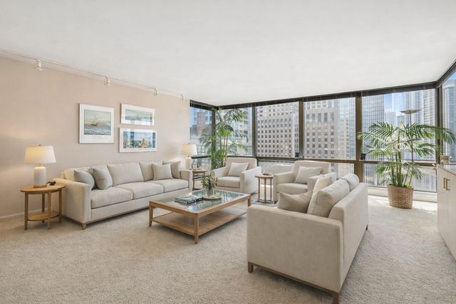 100 E Bellevue Place 23B, Chicago, IL 60611