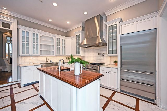 1120 Fuller Street, Cincinnati, OH 45202