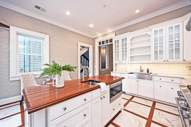 1120 Fuller Street, Cincinnati, OH 45202