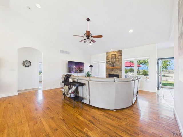 1147 S Camino Pablo Ln, Pueblo West, CO 81007