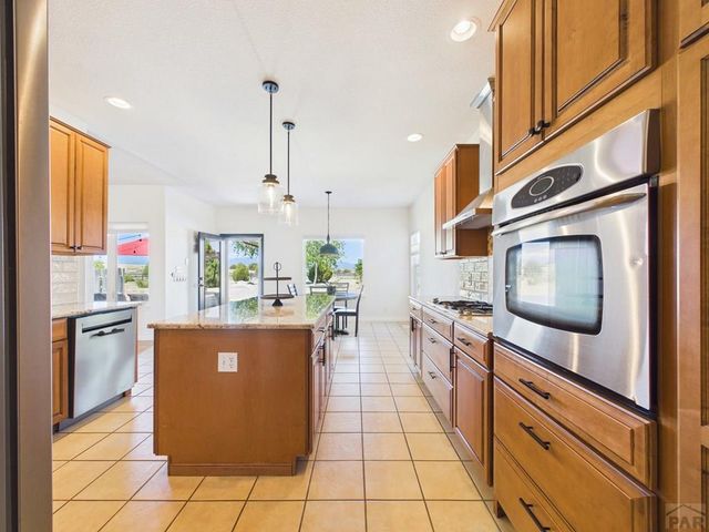 1147 S Camino Pablo Ln, Pueblo West, CO 81007