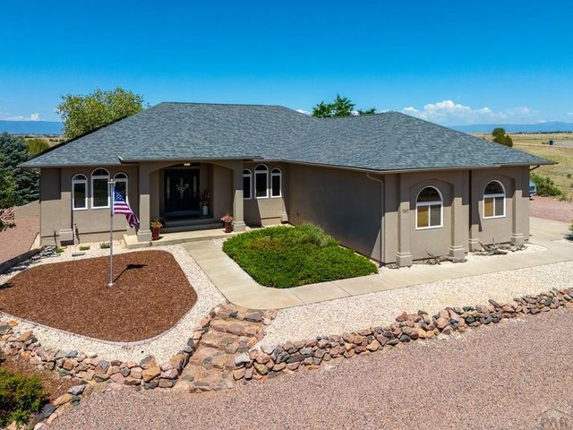 1147 S Camino Pablo Ln, Pueblo West, CO 81007