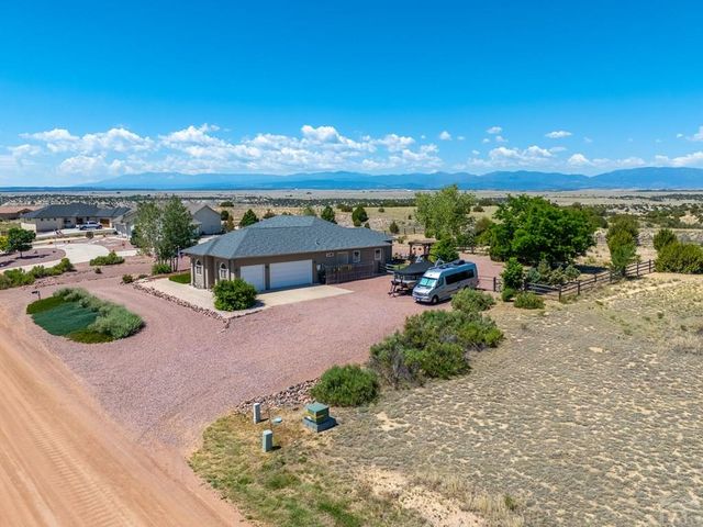 1147 S Camino Pablo Ln, Pueblo West, CO 81007
