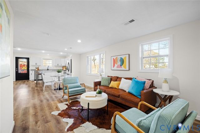 2304 Gordon St, Hopewell, VA 23860