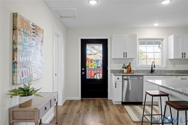 2304 Gordon St, Hopewell, VA 23860