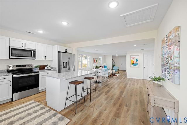 2304 Gordon St, Hopewell, VA 23860