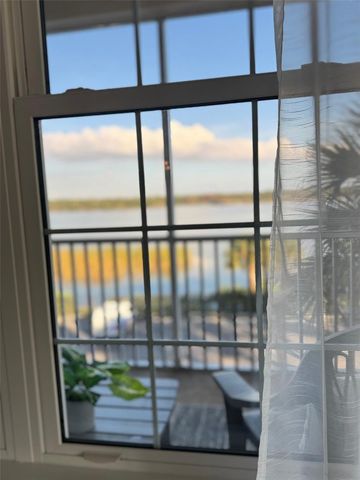 7905 SEMINOLE BOULEVARD 3301, Seminole, FL 33772