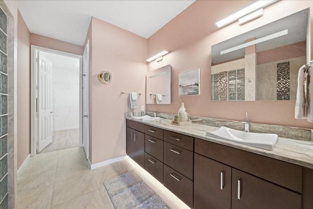 7905 SEMINOLE BOULEVARD 3301, Seminole, FL 33772