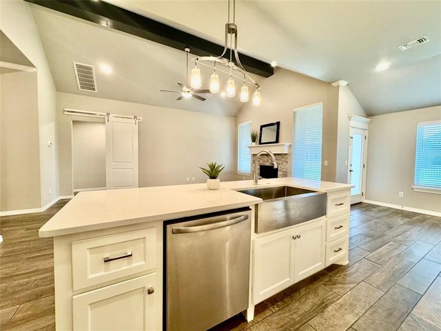 600 Texoma Drive, Edmond, OK 73025