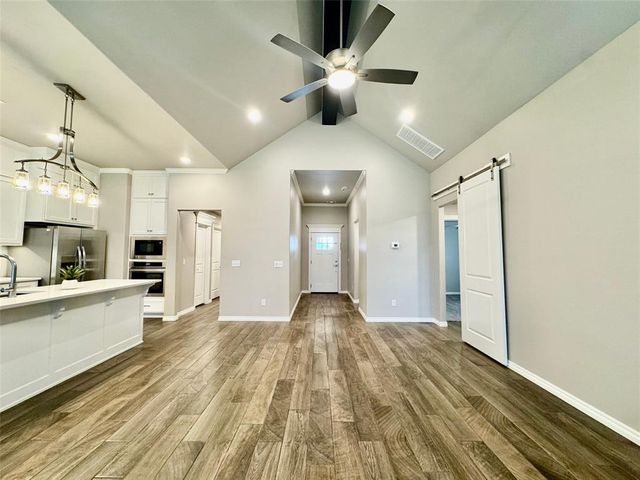 600 Texoma Drive, Edmond, OK 73025