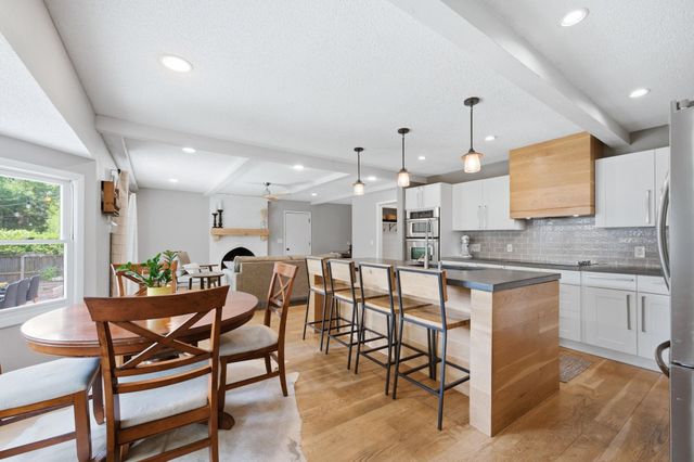 8239 E Brookhollow, Wichita, KS 67206