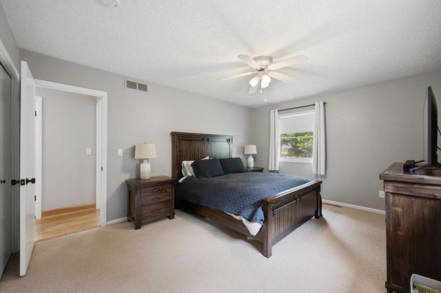 8239 E Brookhollow, Wichita, KS 67206