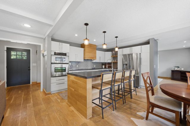 8239 E Brookhollow, Wichita, KS 67206