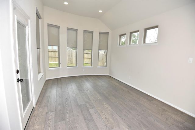 1204 Night Owl Court, Conroe, TX 77385