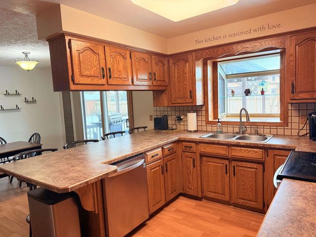 N4299 COUNTY RD E, Kaukauna, WI 54130