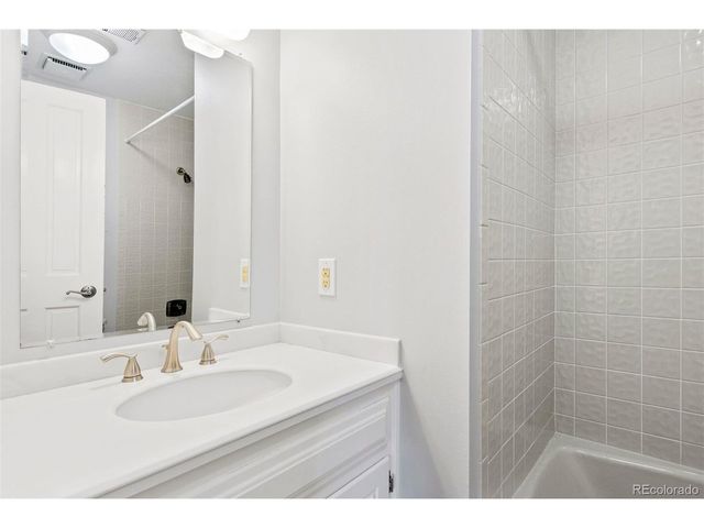 350 Clayton St A, Denver, CO 80206