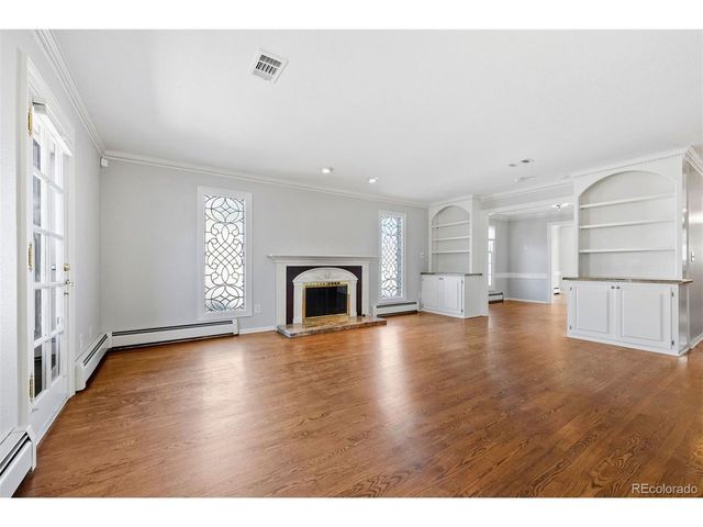 350 Clayton St A, Denver, CO 80206