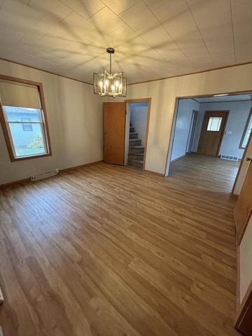 805 Hollister AVENUE, Tomah, WI 54660