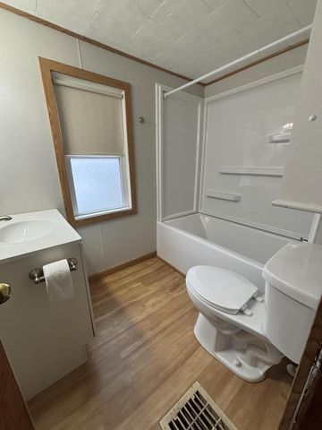 805 Hollister AVENUE, Tomah, WI 54660