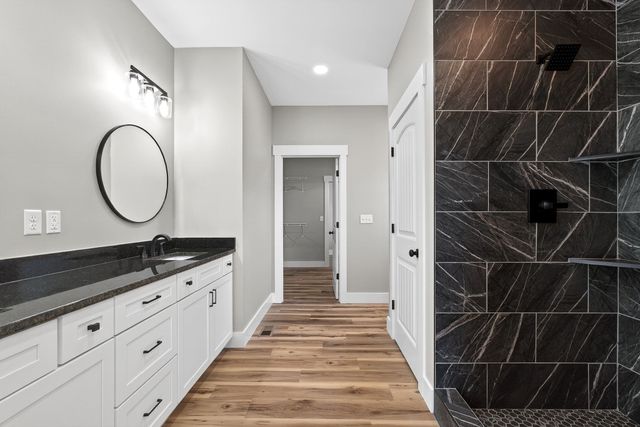 1910 Herbert Garrett Rd, Cookeville, TN 38506