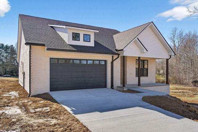 1910 Herbert Garrett Rd, Cookeville, TN 38506