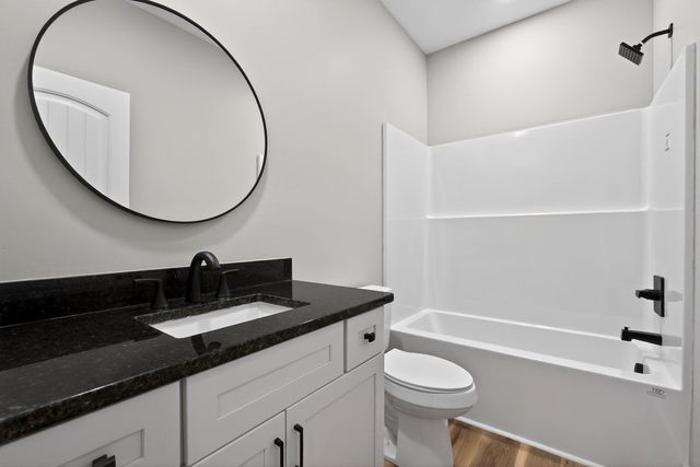 1910 Herbert Garrett Rd, Cookeville, TN 38506