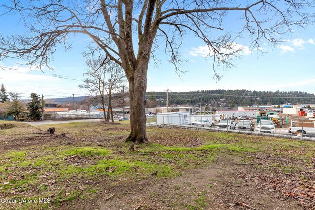 1103 W Davidson Ave, Coeur D'alene, ID 83814