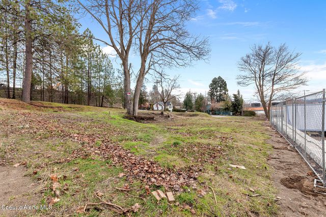 1103 W Davidson Ave, Coeur D'alene, ID 83814