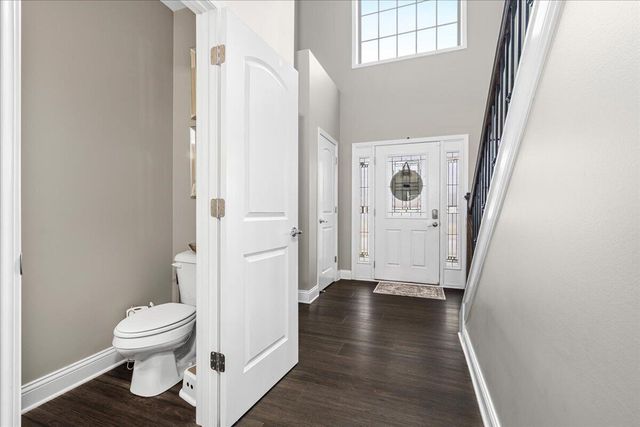 444 Hastings Lane, Versailles, KY 40383