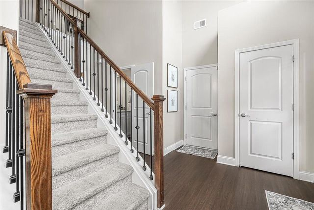 444 Hastings Lane, Versailles, KY 40383