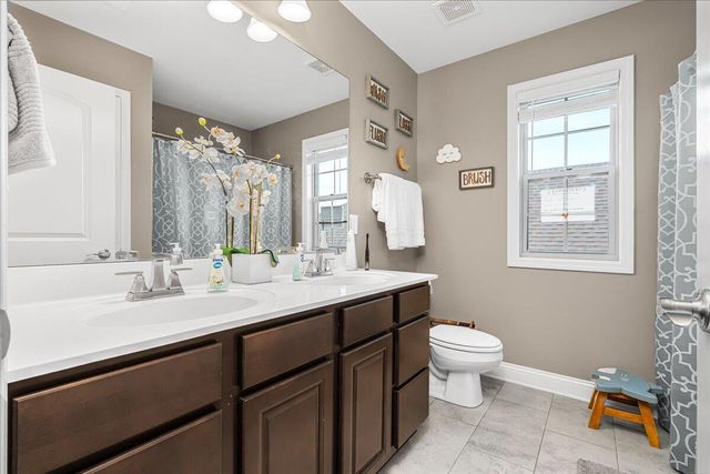 444 Hastings Lane, Versailles, KY 40383