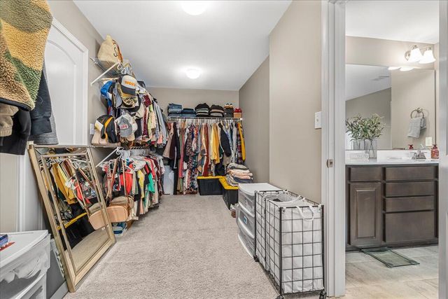 444 Hastings Lane, Versailles, KY 40383