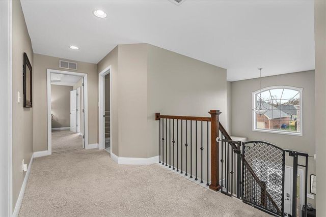 444 Hastings Lane, Versailles, KY 40383