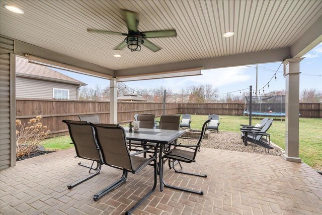 444 Hastings Lane, Versailles, KY 40383