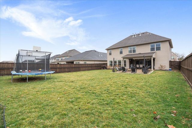 444 Hastings Lane, Versailles, KY 40383