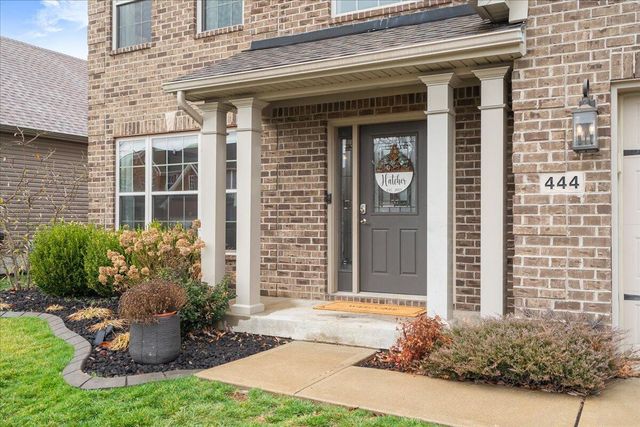 444 Hastings Lane, Versailles, KY 40383
