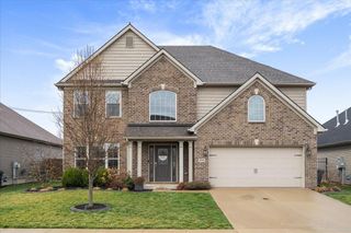 444 Hastings Lane, Versailles, KY 40383